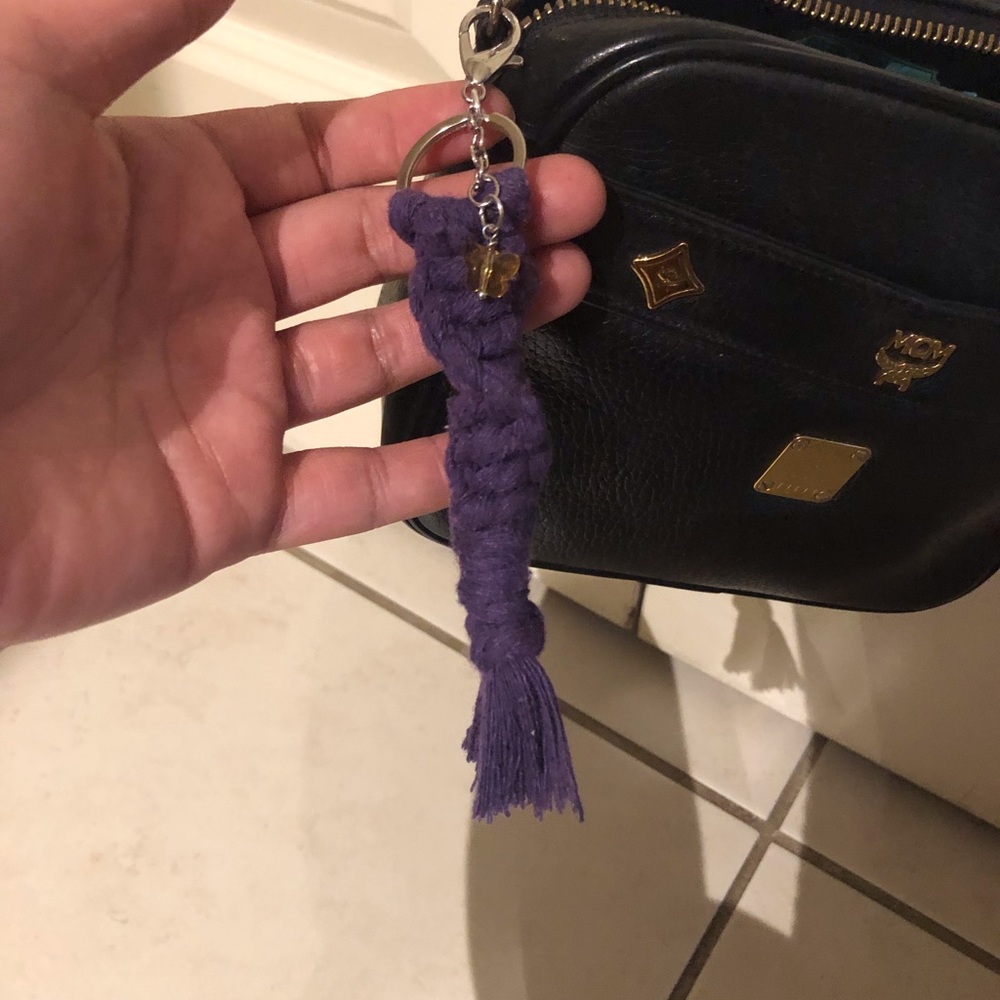 Macrame Keychain/Bag Chain - Picture 7 of 8